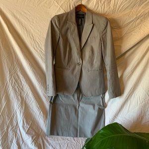 Banana republic jacket and skirt suit